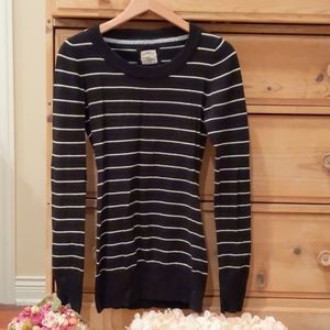 H and M Black and White Long-sleeved Shirt